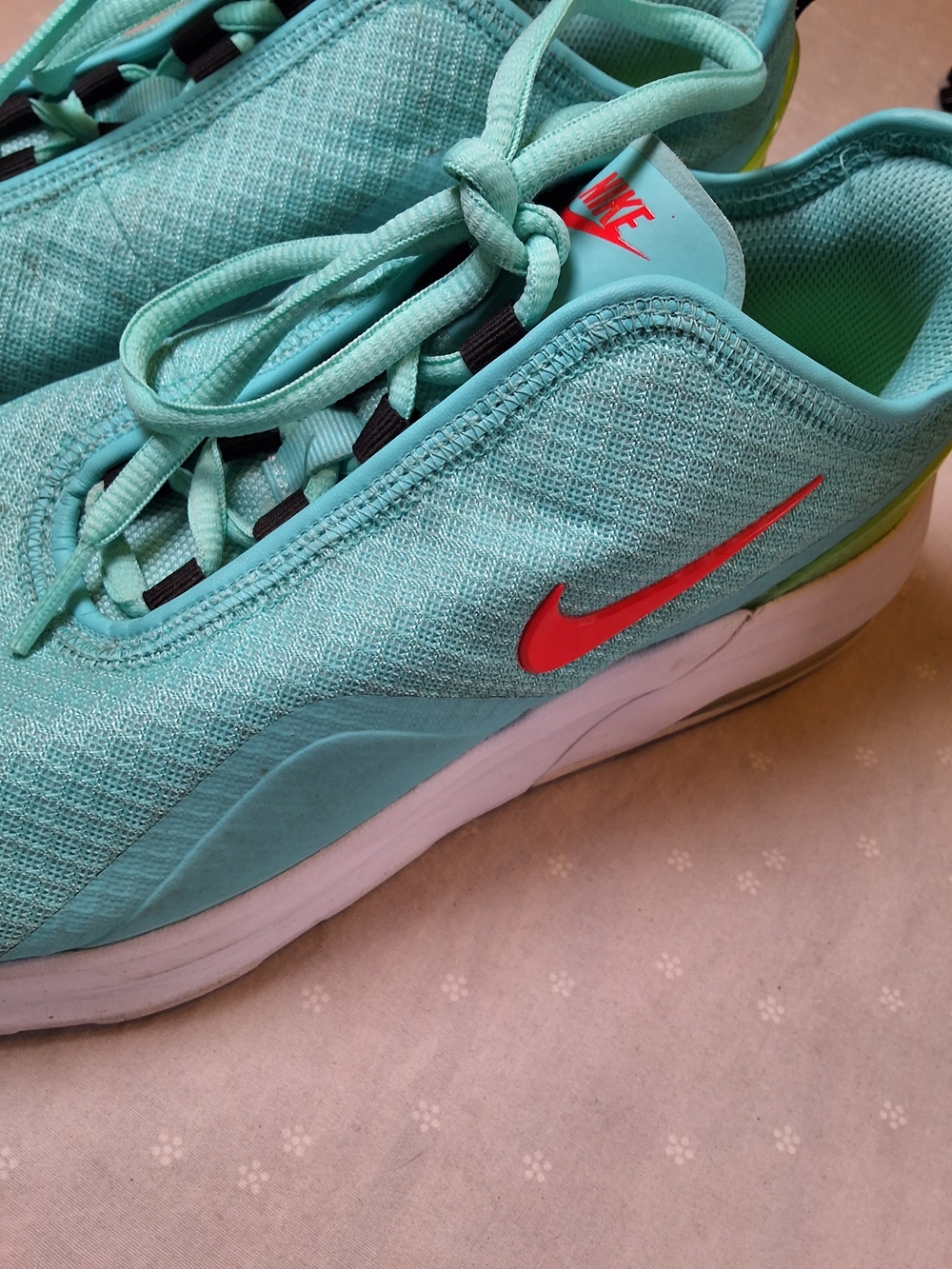 Nike Turquoise Running Sneakers - Picture 3 of 7